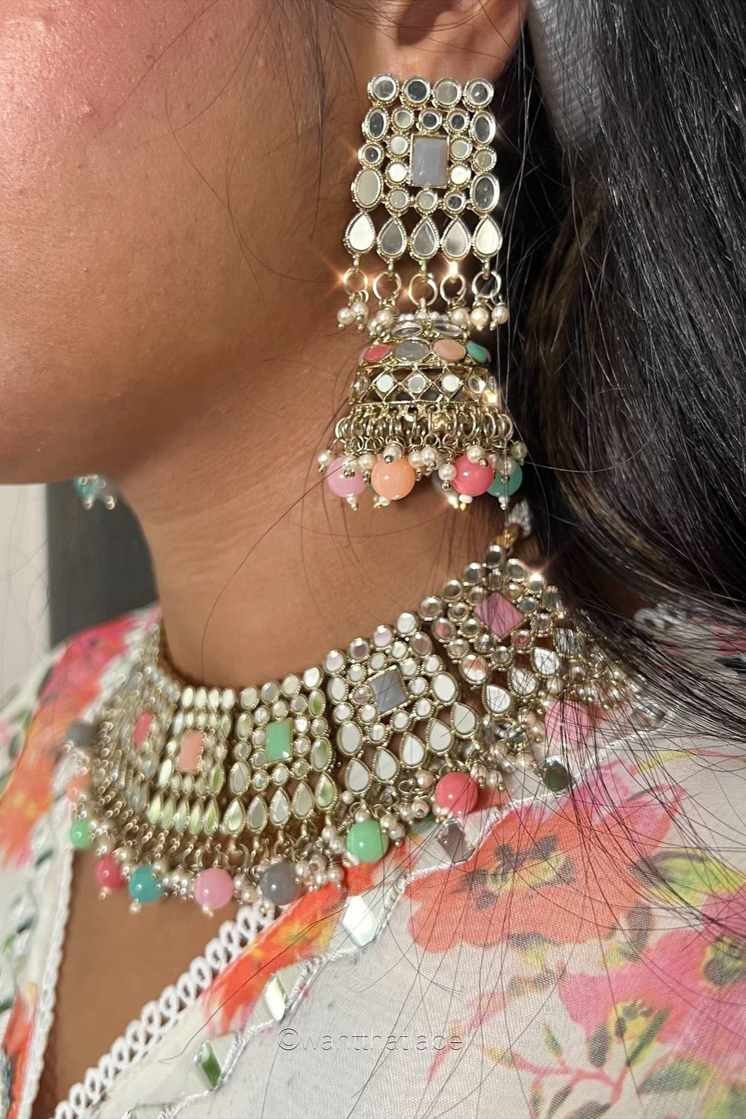 Gold Kundan Mirror Multi Bead 3 Piece Jewellery Set