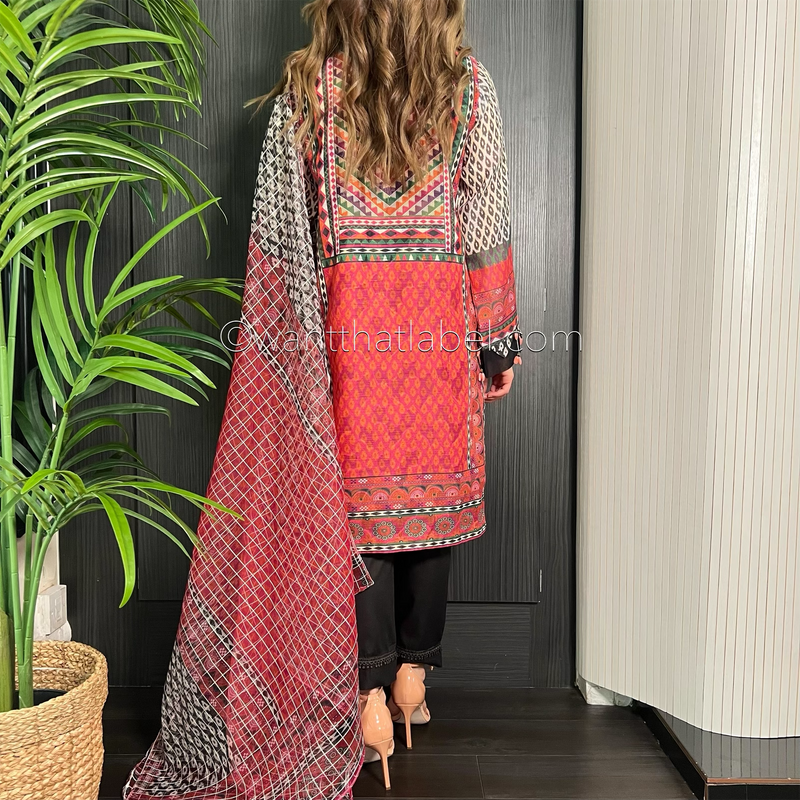 Black Print Tribal Mirror Embroidered Jacquard Suit