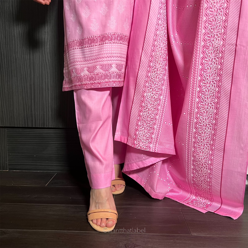 Aisla Baby Pink Sequin Embroidered Lawn Suit