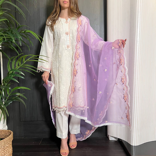 Ivory Lilac Embroidered Chickankari Suit