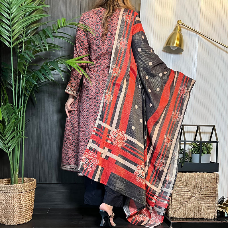 Sadabahar Original Black Red Tribal Print Lawn Midi Dress Suit