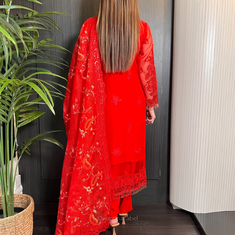 Prêt Sharmain Red Heavily Embroidered Organza Suit