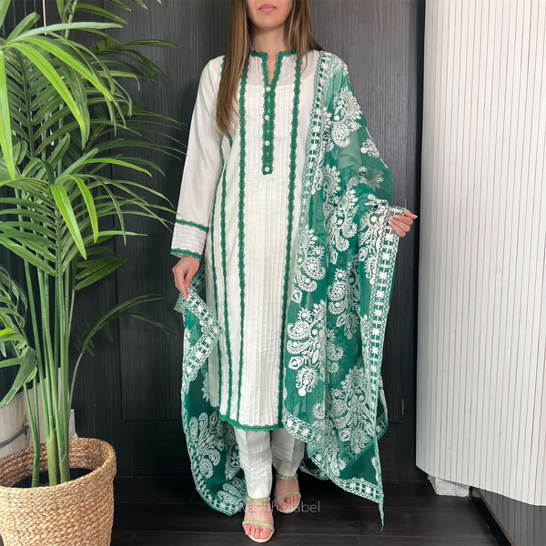 Riya White Green Lace Trim Linen Organza Dupatta Suit