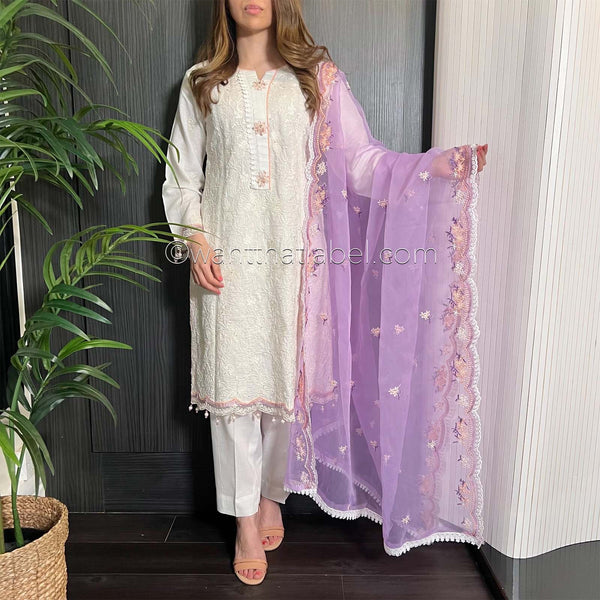 Ivory Lilac Embroidered Chickankari Suit