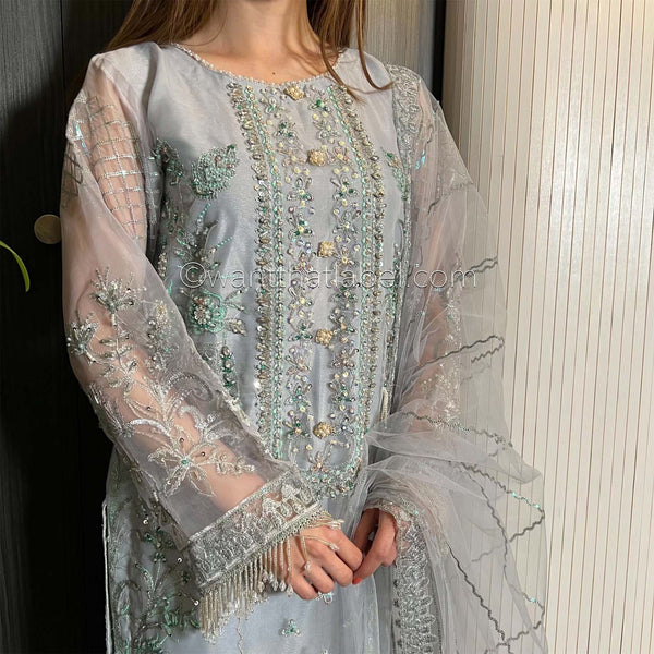 Prêt Ice Grey Heavily Embroidered Organza Suit